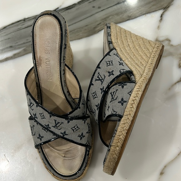 Louis Vuitton Navy Logo Canvas Espadrille Wedged Sandals- 39 - Picture 1 of 11